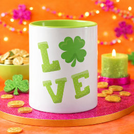 Tasse Love Green Block Letters for Jour de la Saint Patr