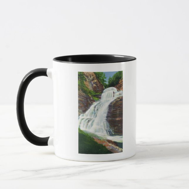Tasse Lucifer Falls View in Robert H. Treman State (Gauche)