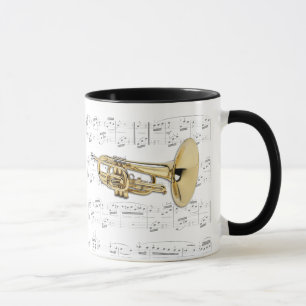 Tasse - marschierendes Mellophone mit Blattmusik