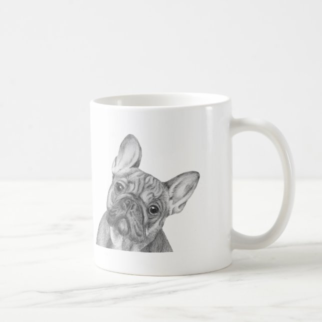 Tasse mignonne de bouledogue français par la (Droite)