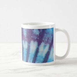 Tasse mit blauer und Lila Gefärbte Krawatte