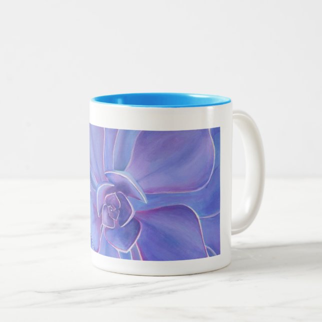 Tasse mit Blumendesign (VorderseiteRechts)