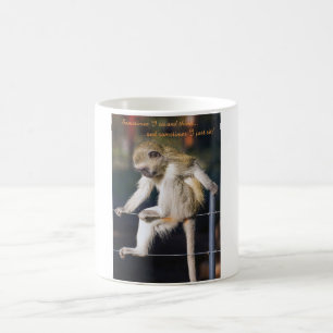 Tasse mit dem Bild von Affe und Slogan