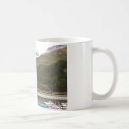 Tasse mit dem Foto der Berge von Alaska, Zug