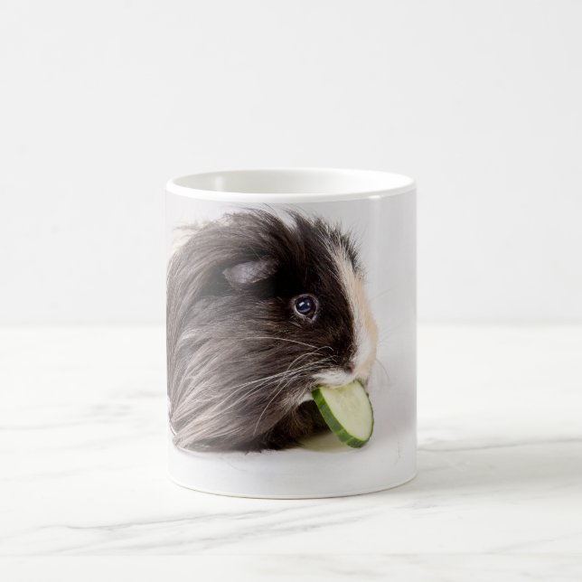 Tasse mit dem niedlichen Meerschweinchen, das (Mittel)