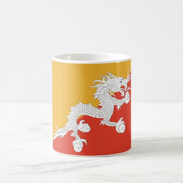 Tasse mit der Flagge Bhutans (Mittel)