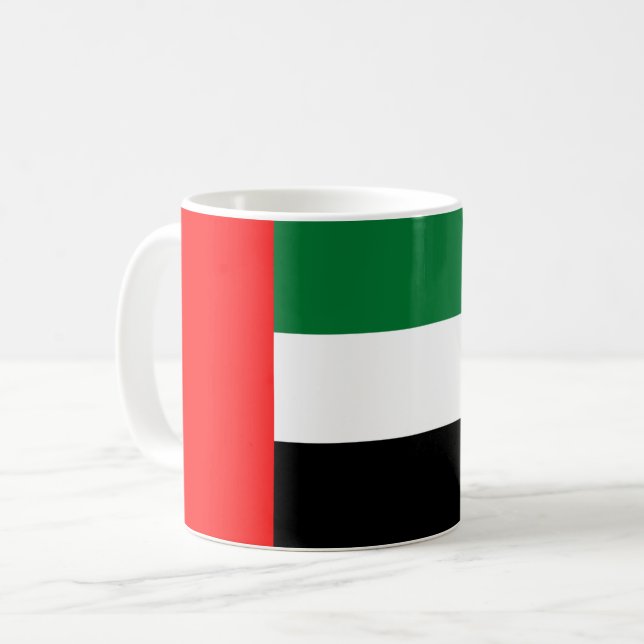 Tasse mit der Flagge der Vereinigten Arabischen Em (Vorderseite Links)