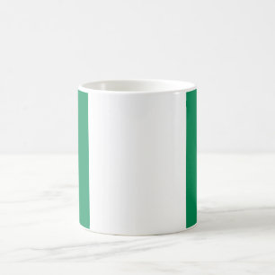Tasse mit der Flagge Nigerias