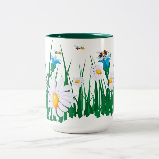 Tasse mit Farbe im Innern (Mittel)