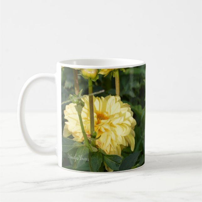 Tasse mit gelben Dahlien (Links)