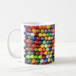 Tasse mit mehrfarbigem Wachsmalstift-Muster