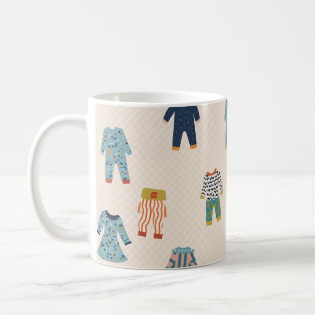 Tasse mit niedlichem Muster (Links)
