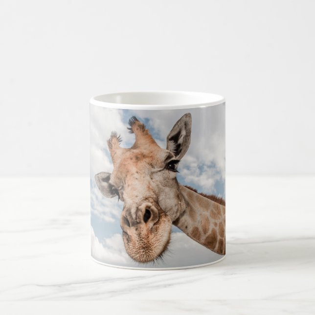 Tasse mit Portrait von Giraffe. (Mittel)
