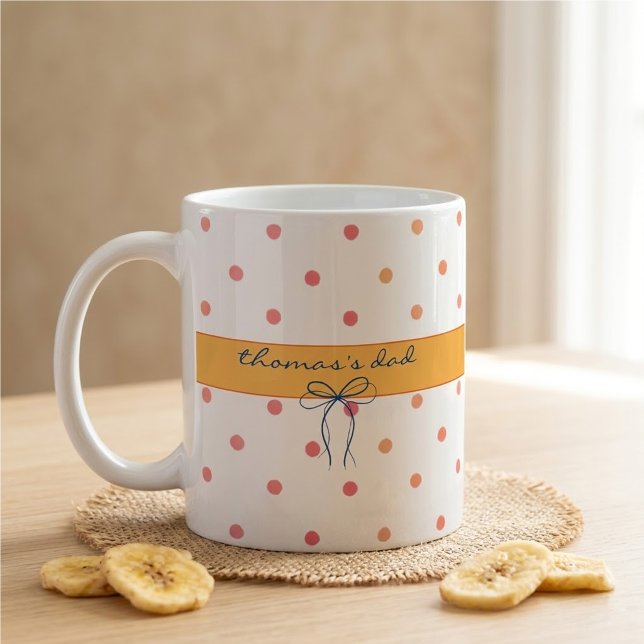Tasse mit Retro-Farbpunkte-Muster und individuelle (Von Creator hochgeladen)