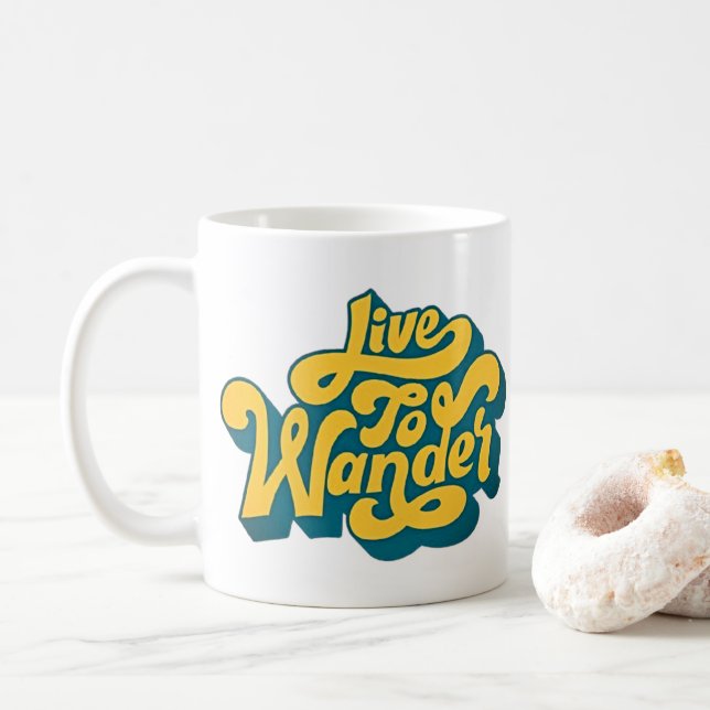 Tasse mit Retro-Typografie 'Live to Wander' (Mit Donut)