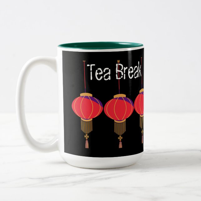 Tasse mit Text 'Tea Break Coffee Break' in Zweifar (Links)