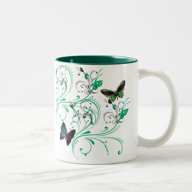 Tasse mit Wein und schönen Schmetterlingen Grün (Rechts)