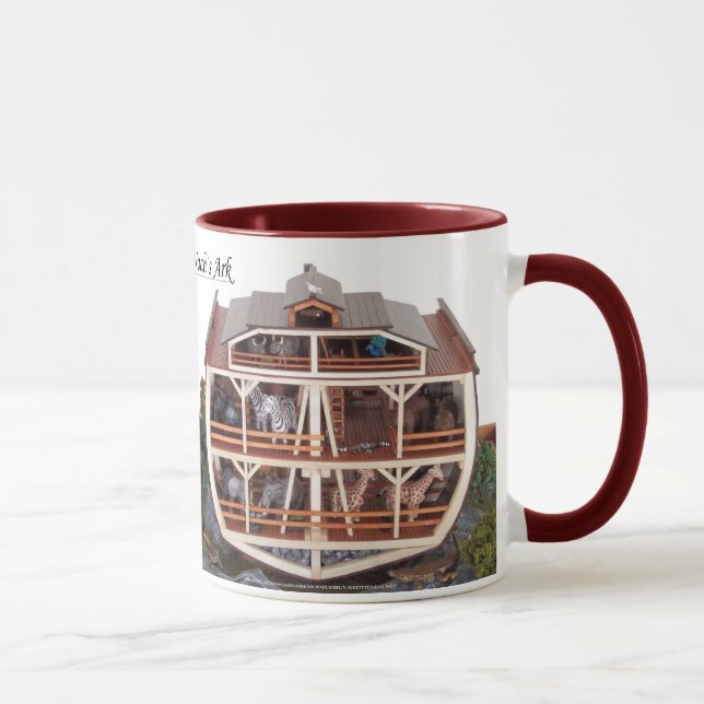 Tasse modèle en coupe d'arche du ` s de Noé (Droite)