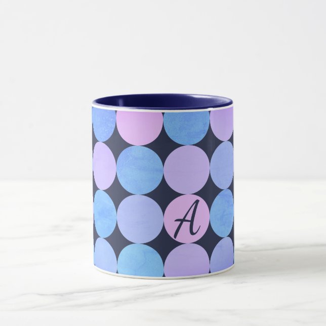 Tasse Monogramme bleu pourpre et rose des cercles (Centre)