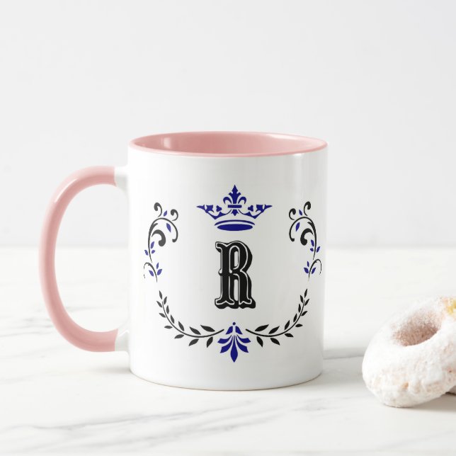 Tasse Monogramme de couronne 'R' (Avec donut)