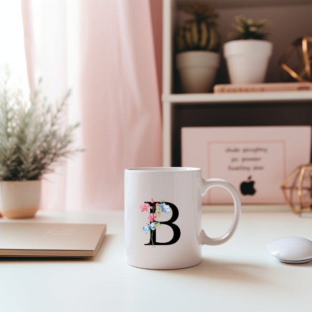 Tasse Monogramme Initial Floral B (Créateur téléchargé)