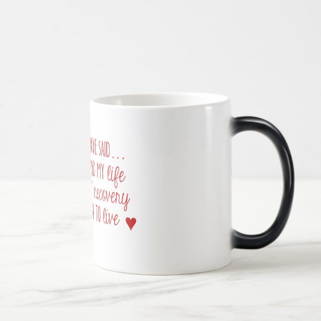 Tasse Morphing de 3ème prière d'étape de (Droite)
