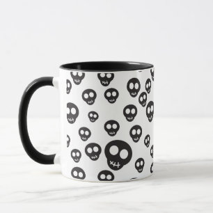 Tasse Motif avec les crânes noirs sur le blanc
