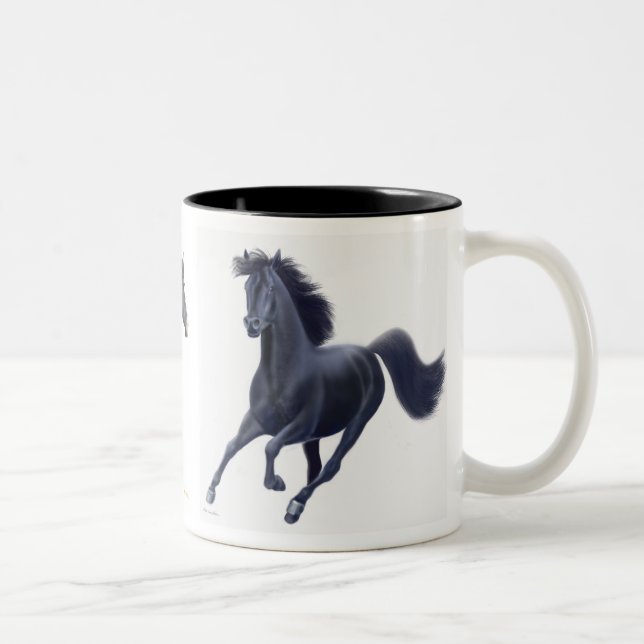 Tasse noire de chevaux de pur sang (Droit)