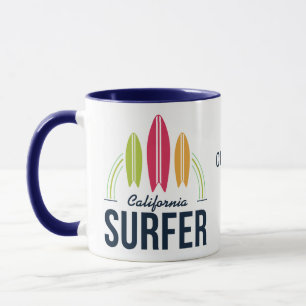Tasse Nom et emplacement personnalisés Sauts surfeurs