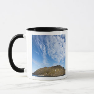 Tasse Norvège, Svalbard, Nuages au-dessus de falaises ab