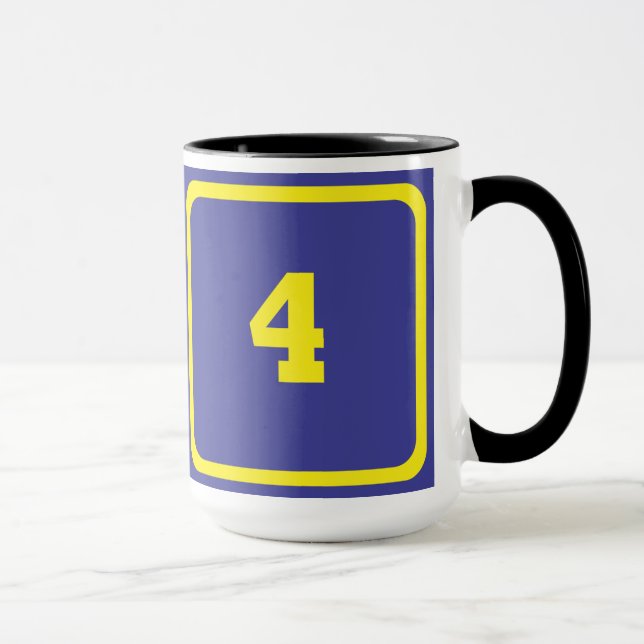 Tasse Numéro 4 (Droite)