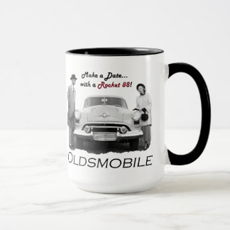 Tasse Oldsmobile "font une date… avec un Rocket 88 !"