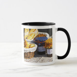 Tasse Panier avec croissants et pains au chocolat.