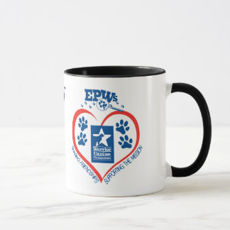 Tasse personnalisée de coeur d'EPW