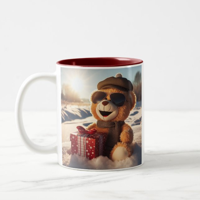 Tasse Plüschbär im Schnee hat ein Geschenk  (Links)