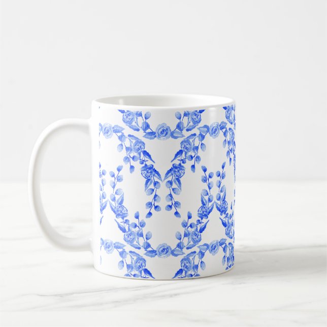 Tasse pour aquarelle bleue et blanche de butin (Gauche)