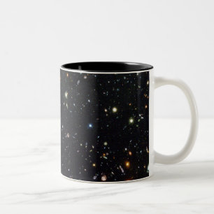 Tasse profonde de champ de Hubble