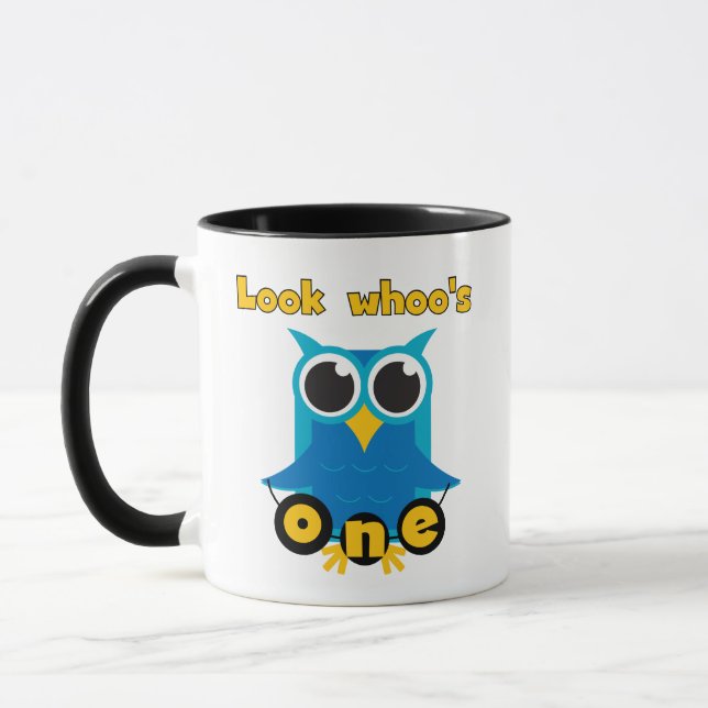 Tasse Regardez les 1 t-shirts et cadeaux de Whoo (Gauche)