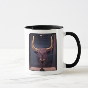 Tasse Rhyton sous forme de tête d'un taureau,