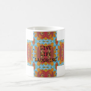 Tasse riante de la vie vivante