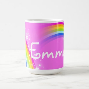 Tasse rose-clair de nom de short d'arc-en-ciel de