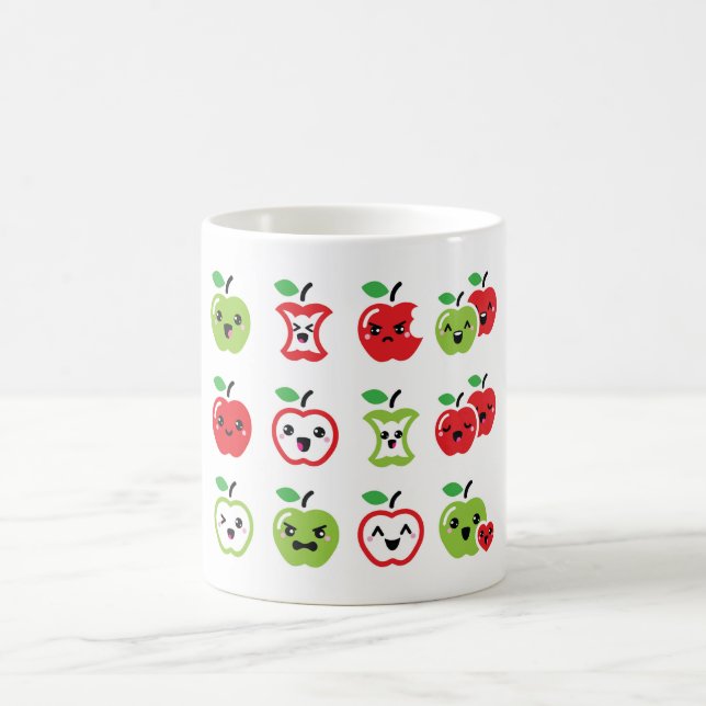 Tasse rouge mignonne de kawaii de pomme et de (Centre)