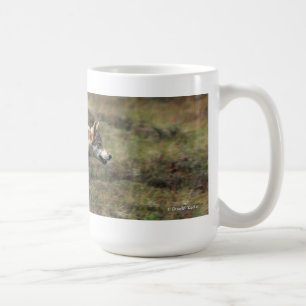 Tasse sauvage de loup "sur course"