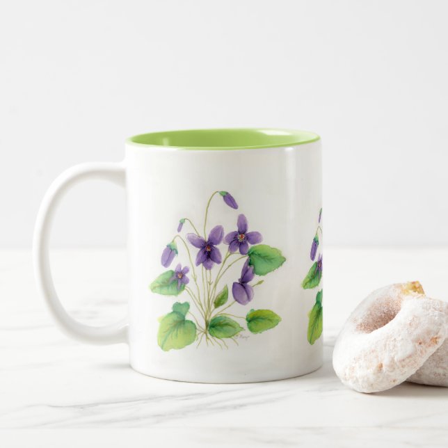 Tasse sauvage de violettes d'aquarelle (Avec donut)