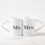 Tasse Set (kohlegrauer Text)<br><div class="desc">"mr and mrs", "his and her", "his and her", "mr. and mrs", "mr & mrs", "his & hers", "his & her", Paare, Ehepaare, Tasse, "Tasse Set", Set, Paar, Braut, Bräutigam, ihre, ihre, mr, mrs, mister, vermisse, missus, stilvoll, verheiratet, "nur verheiratet", Ehe, Hochzeit, Verlobung, verlobt, Verlobte, Text, "schwarz und weiß", personalisierbar,...</div>