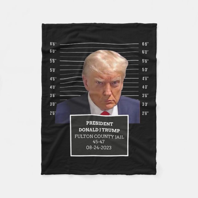 Tasse Shot Präsident Donald J Trump Mugshot 2023 S Fleecedecke (Vorderseite)