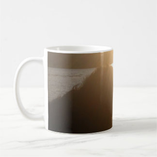 Tasse Silhouette de Chien au Coucher du Soleil