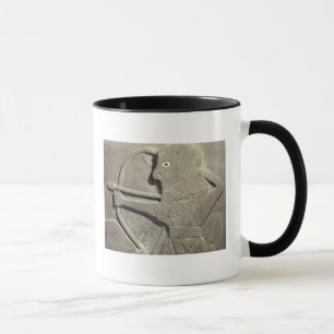 Tasse Soulagement dépeignant chasseur, de Dites-Halaf,