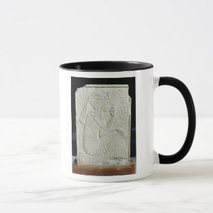 Tasse Soulagement dépeignant Ramesses II en tant