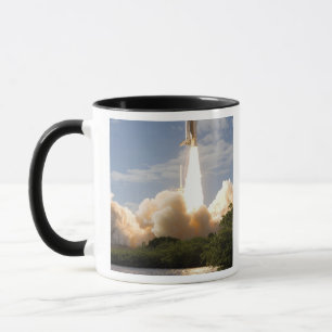 Tasse Space Shuttle Atlantis se lève sur 8